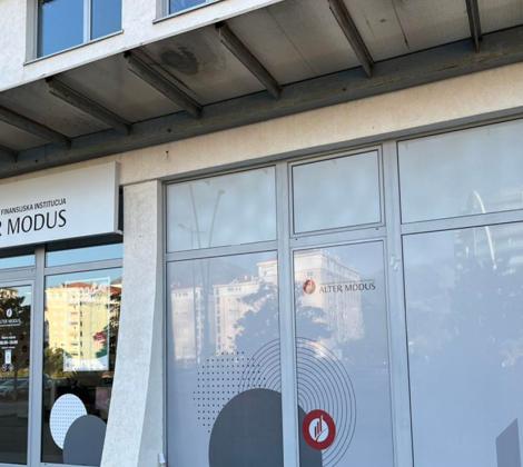 Perforirana - rupičava folija